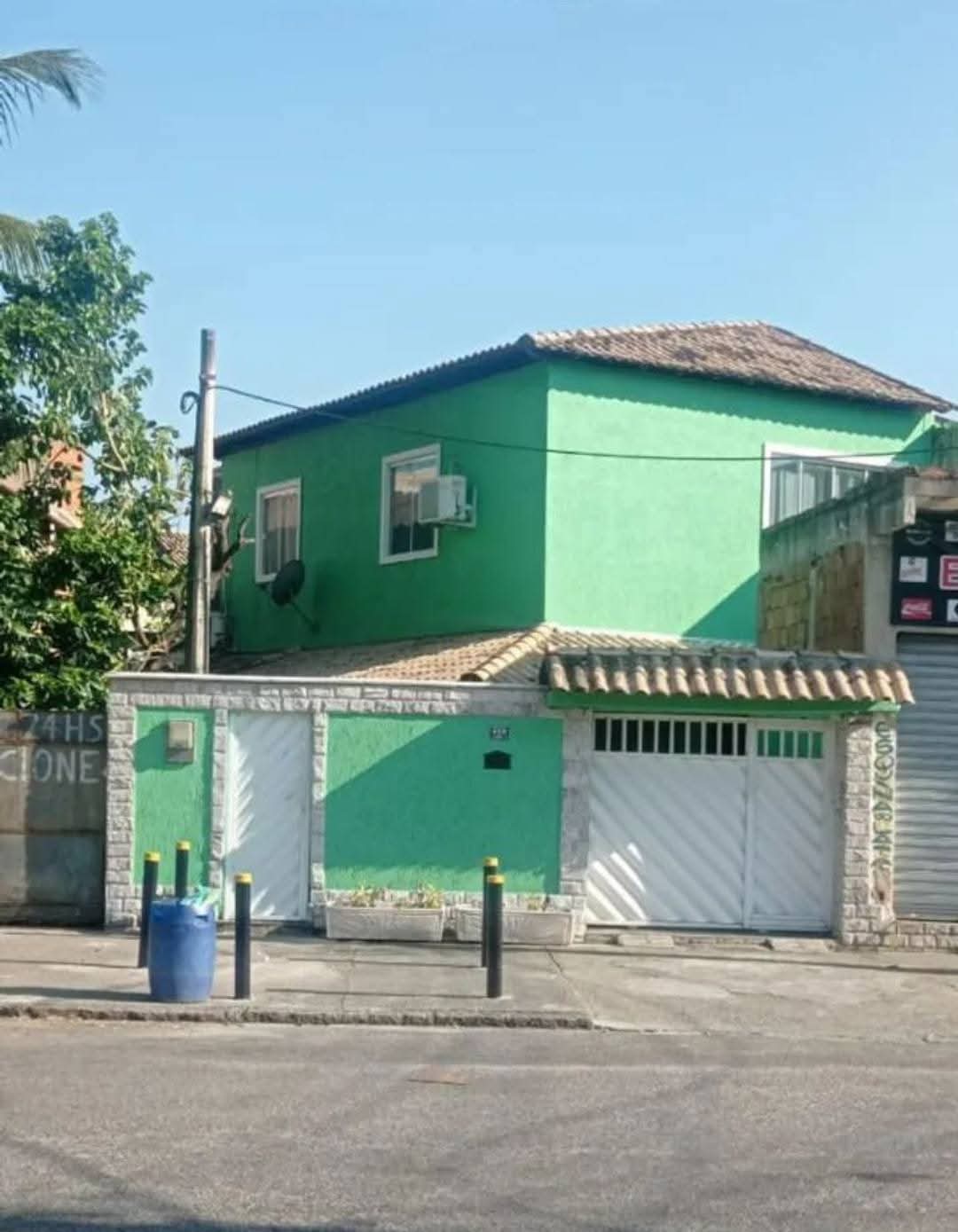 Imagem Casa com 3 Quartos à Venda ou Locação, 120 m² em Campo Grande - Rio de Janeiro Imagem Casa com 3 Quartos à Venda ou Locação, 120 m² em Campo Grande - Rio de Janeiro