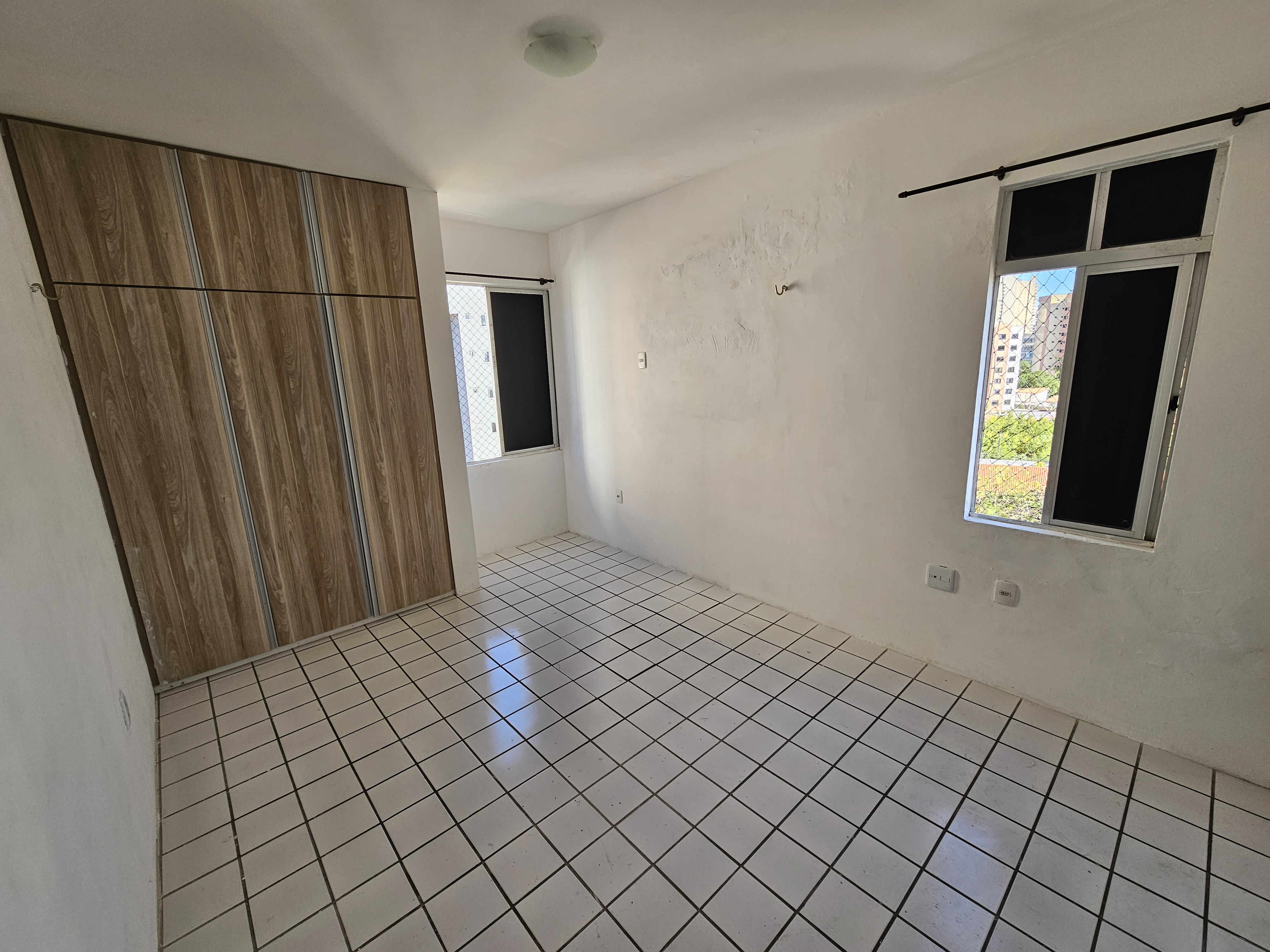 Imagem Apartamento com 4 Quartos à Venda, 103 m²em Papicu - Fortaleza