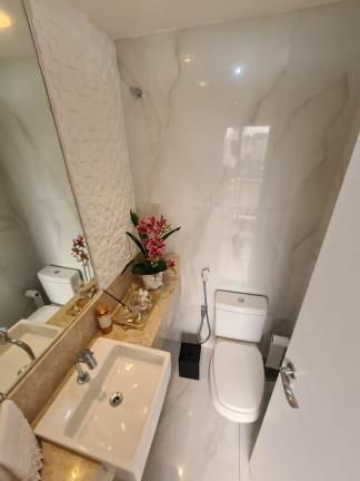 Imagem Apartamento com 4 Quartos à Venda, 210 m²em Meireles - Fortaleza