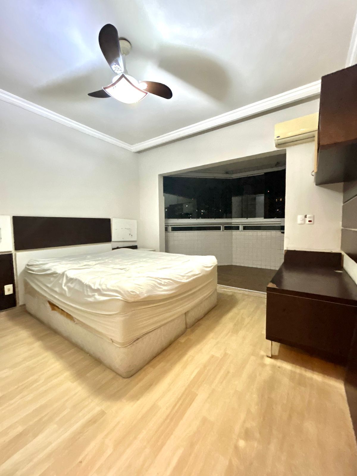 Imagem Apartamento com 3 Quartos à Venda, 295 m²em Canto do Forte - Praia Grande