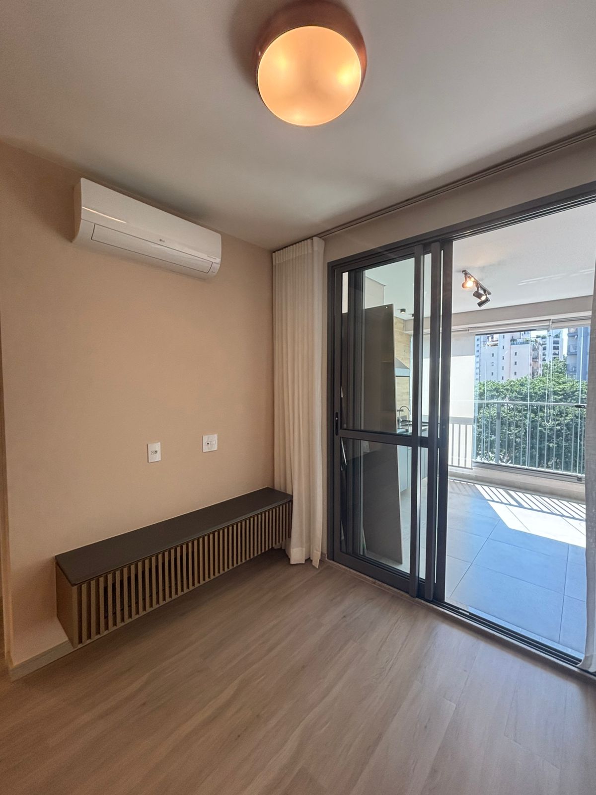 Imagem Apartamento com 2 Quartos para Alugar, 78 m² em Indianópolis - São Paulo