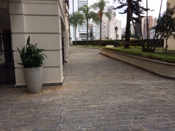 Imagem Apartamento com 3 Quartos à Venda, 210 m² em Morro dos Ingleses - São Paulo
