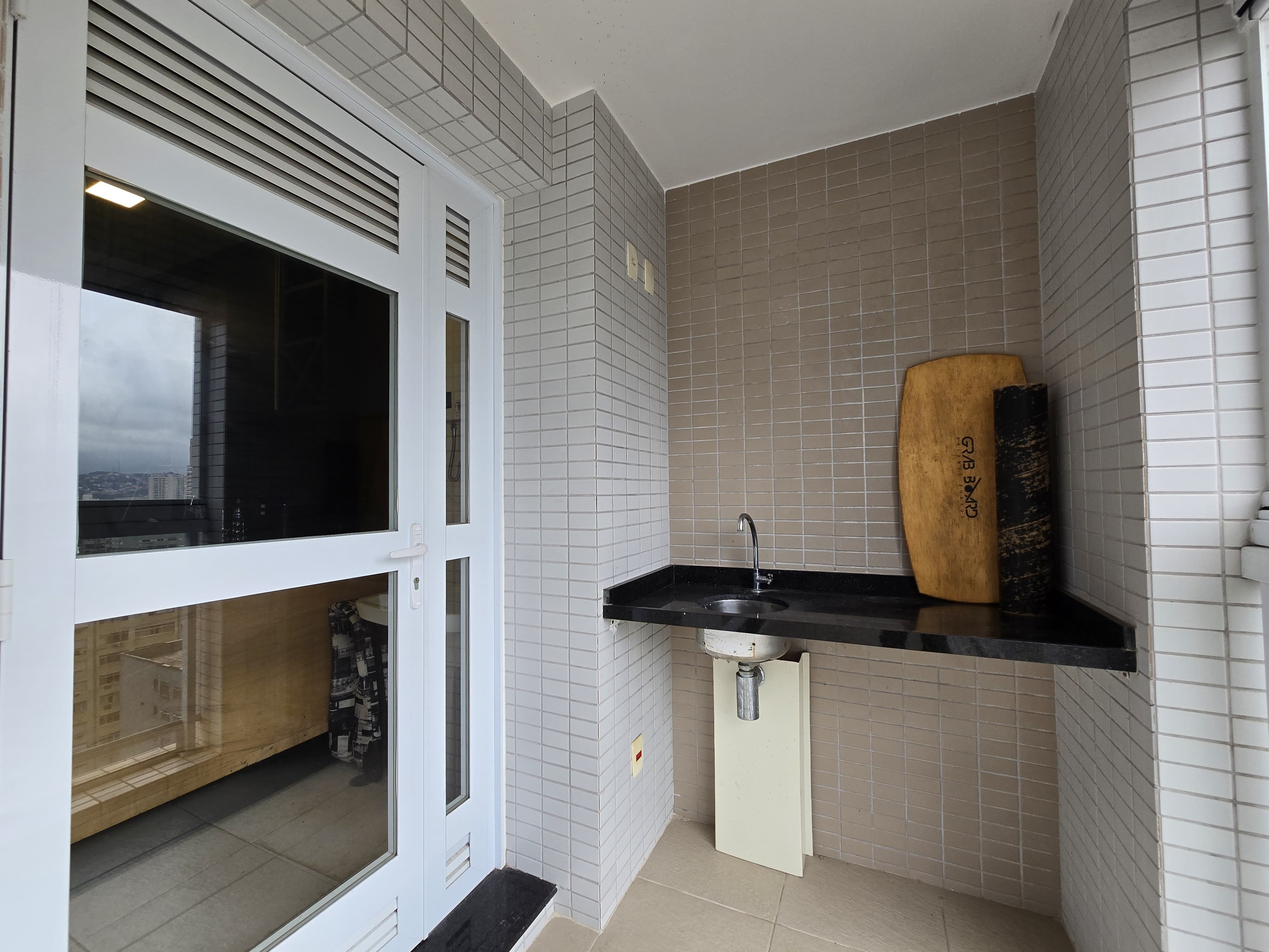 Imagem Apartamento com 1 Quarto à Venda, 57 m² em Gonzaga - Santos