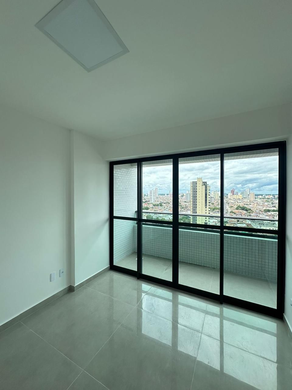 Imagem Apartamento com 2 Quartos à Venda ou Locação, 62 m²em Umarizal - Belém