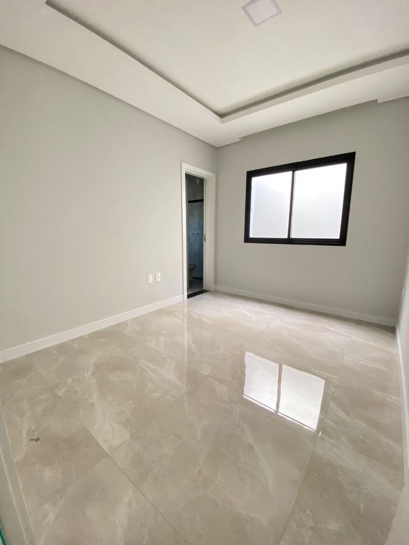 Imagem Sobrado com 3 Quartos à Venda, 90 m²em Areias - Tijucas