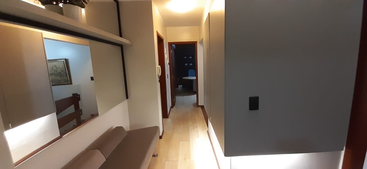 Imagem Casa com 4 Quartos à Venda, 258 m²em Cruzeiro do Sul - Criciúma