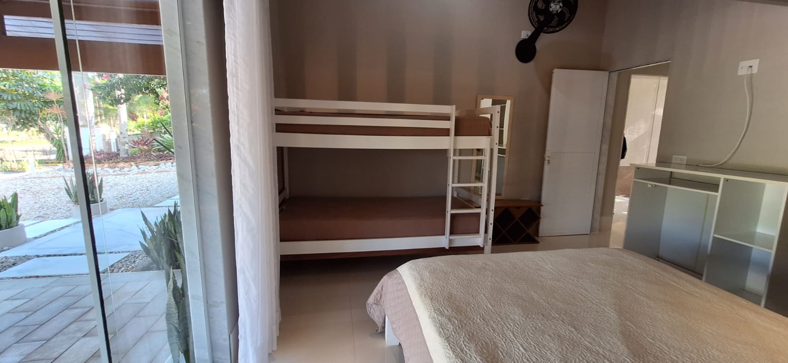 Imagem Casa de Condomínio com 5 Quartos à Venda, 640 m²em Balneário São José - Peruíbe Imagem Casa de Condomínio com 5 Quartos à Venda, 640 m²em Balneário São José - Peruíbe