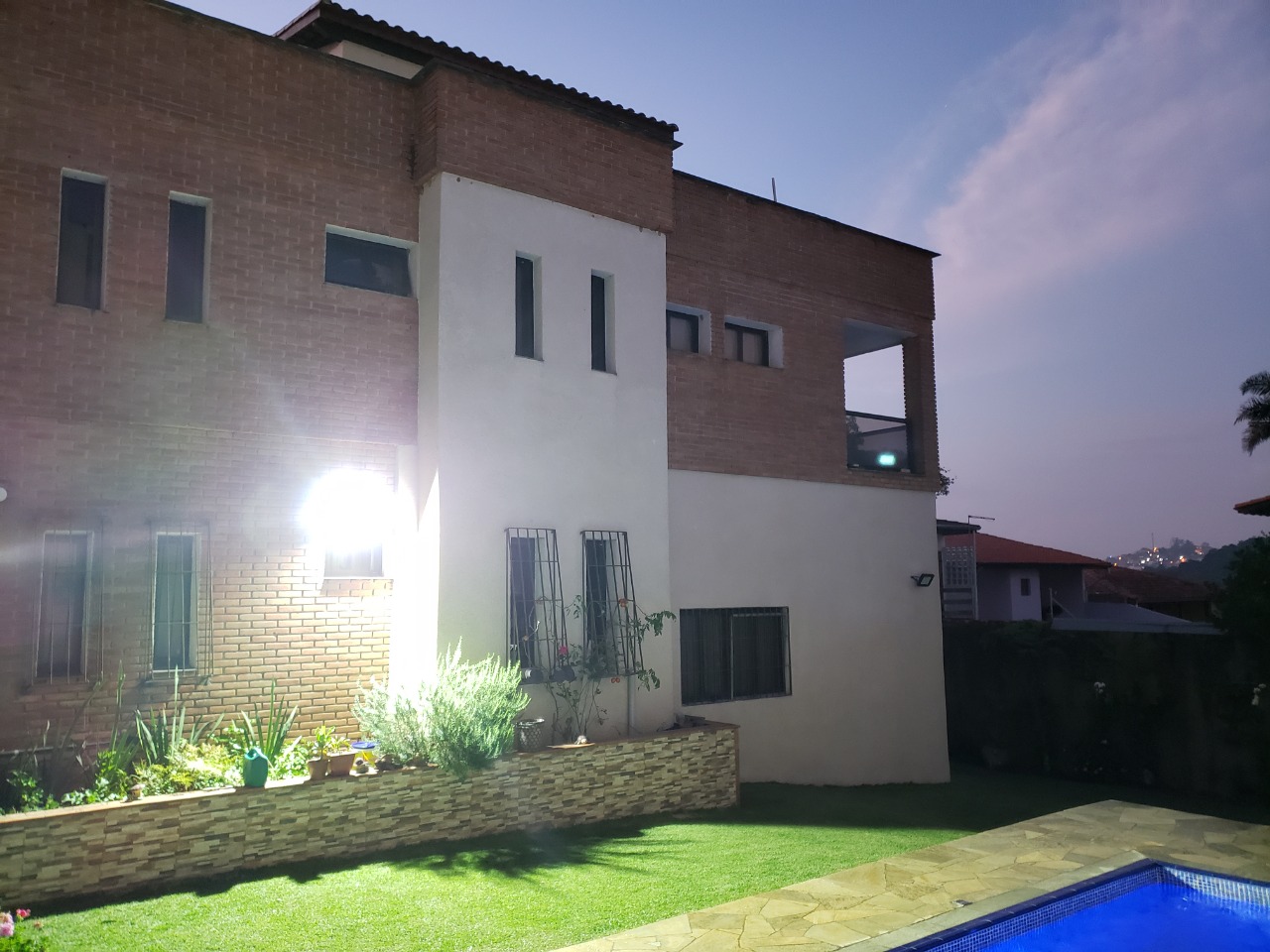 Imagem Casa com 3 Quartos à Venda, 450 m²em Jardim Riviera - São Paulo Imagem Casa com 3 Quartos à Venda, 450 m²em Jardim Riviera - São Paulo