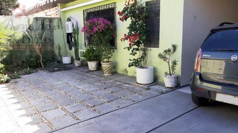 Imagem Casa com 4 Quartos à Venda, 188 m² em Jardim Das Oliveiras - Fortaleza
