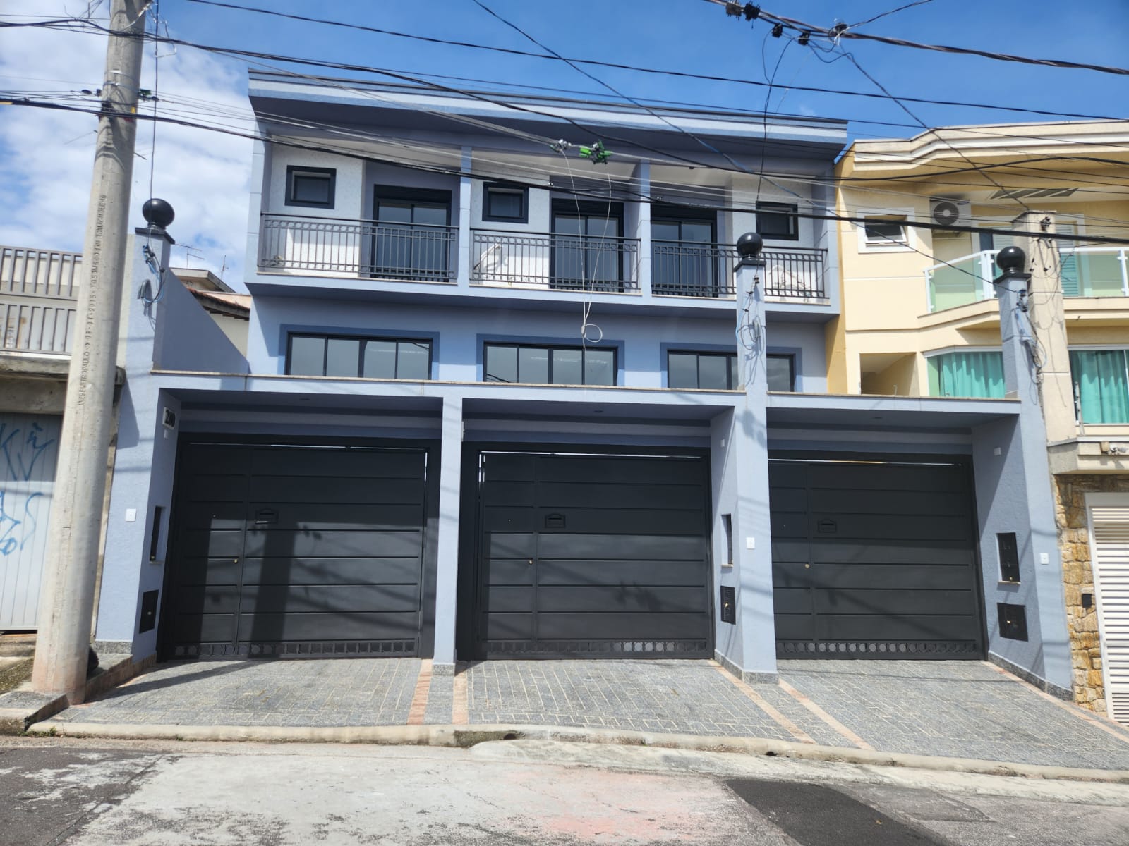 Sobrado com 3 Quartos à Venda, 189 m²em Parque São Domingos - São Paulo