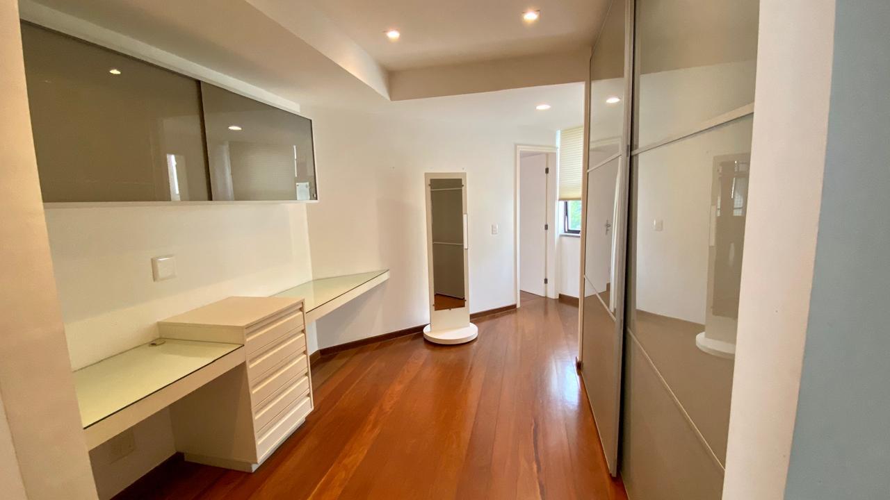 Imagem Apartamento com 3 Quartos à Venda ou Locação, 160 m² em Bom Pastor - Juiz de Fora Imagem Apartamento com 3 Quartos à Venda ou Locação, 160 m² em Bom Pastor - Juiz de Fora