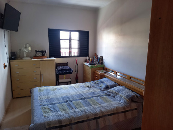 Imagem Sobrado com 5 Quartos à Venda,  em Jardim Las Vegas - Santo André