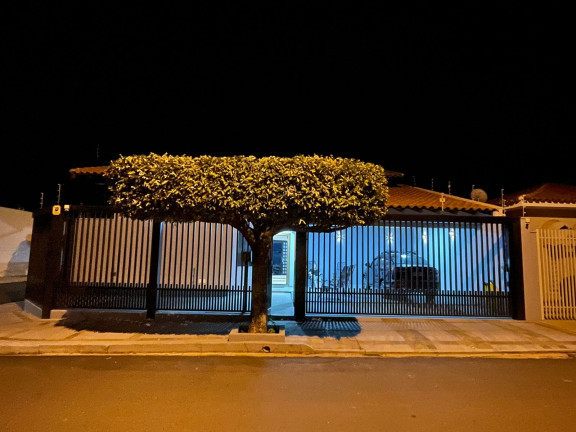 Imagem Casa com 3 Quartos à Venda,  em centro - Neves Paulista