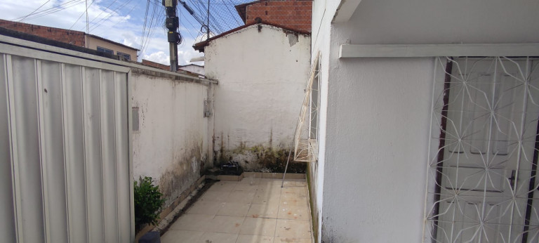 Imagem Casa com 4 Quartos à Venda, 150 m² em Novo Mondubim - Fortaleza Imagem Casa com 4 Quartos à Venda, 150 m² em Novo Mondubim - Fortaleza