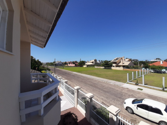 Imagem Casa com 6 Quartos à Venda, 308 m² em Capão Novo Village - Capão Da Canoa Imagem Casa com 6 Quartos à Venda, 308 m² em Capão Novo Village - Capão Da Canoa