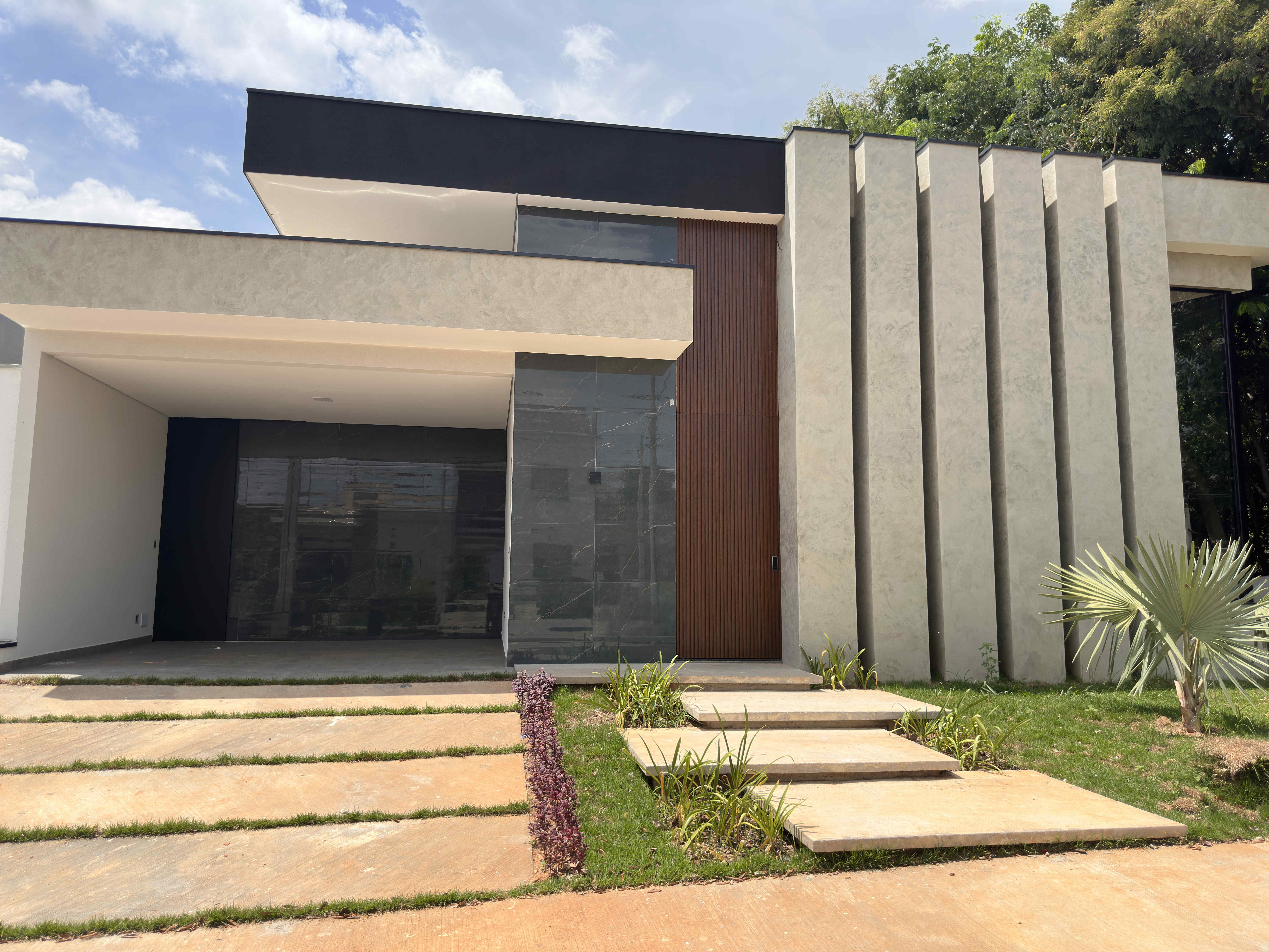 Casa de Condomínio com 4 Quartos à Venda, 175 m²em Jardim Guarujá - Salto