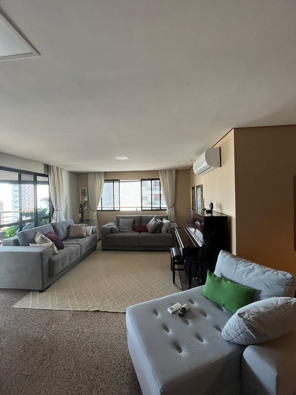 Imagem Apartamento com 4 Quartos à Venda, 175 m²em Meireles - Fortaleza Imagem Apartamento com 4 Quartos à Venda, 175 m²em Meireles - Fortaleza