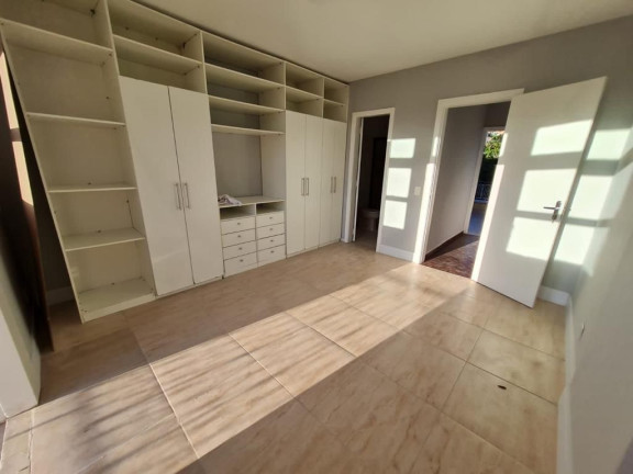 Casa de Condomínio com 3 Quartos à Venda, 198 m² em Recreio dos Bandeirantes - Rio de Janeiro
