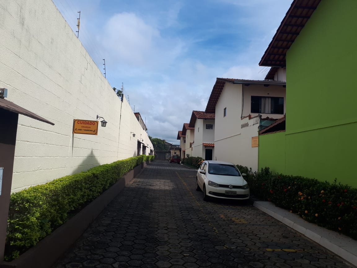 Imagem Casa de Condomínio com 3 Quartos à Venda, 128 m²em Vila Monticelli - Goiânia