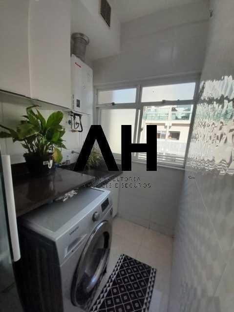 Imagem Apartamento com 3 Quartos à Venda, 105 m²em Camboinhas - Niterói Imagem Apartamento com 3 Quartos à Venda, 105 m²em Camboinhas - Niterói