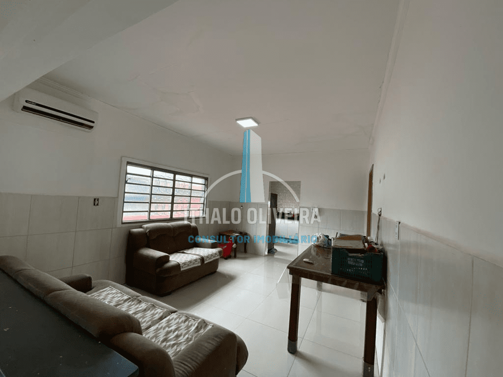 Imagem Casa com 3 Quartos à Venda, 360 m²em Santo Hilário - Goiânia Imagem Casa com 3 Quartos à Venda, 360 m²em Santo Hilário - Goiânia