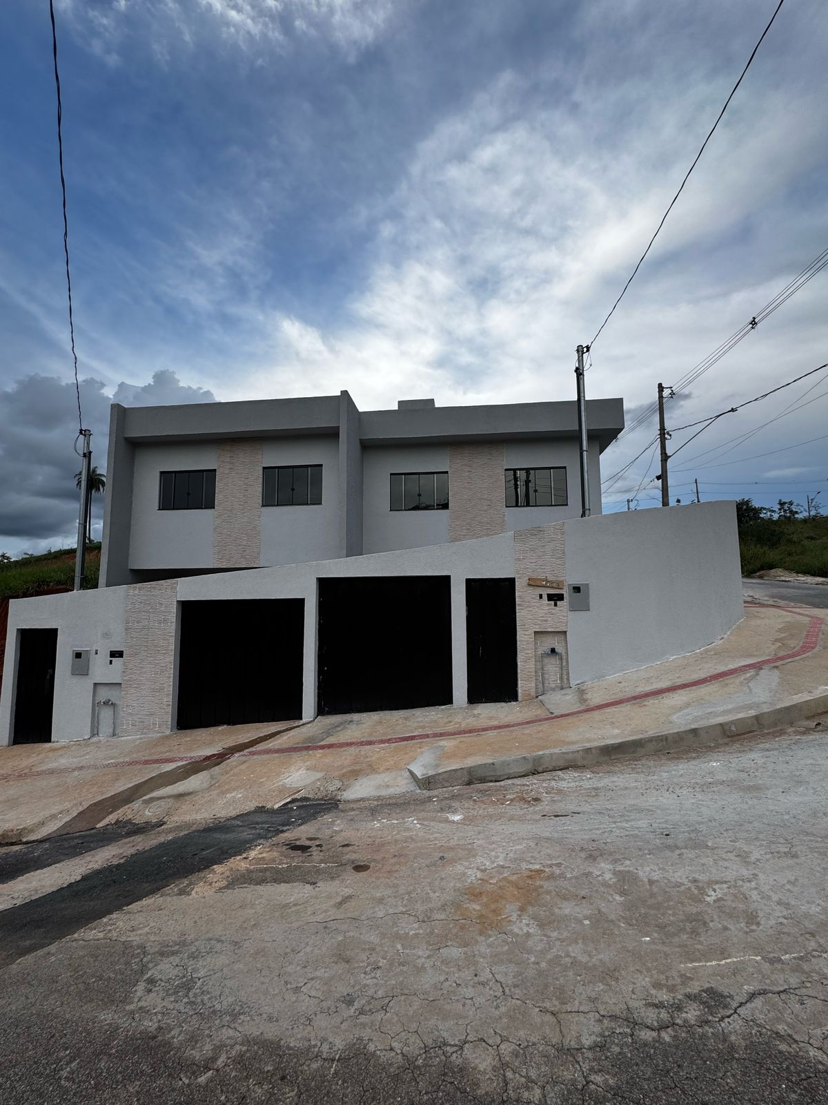 Imagem Casa com 3 Quartos à Venda, 89 m² em Novo Centro - Santa Luzia Imagem Casa com 3 Quartos à Venda, 89 m² em Novo Centro - Santa Luzia