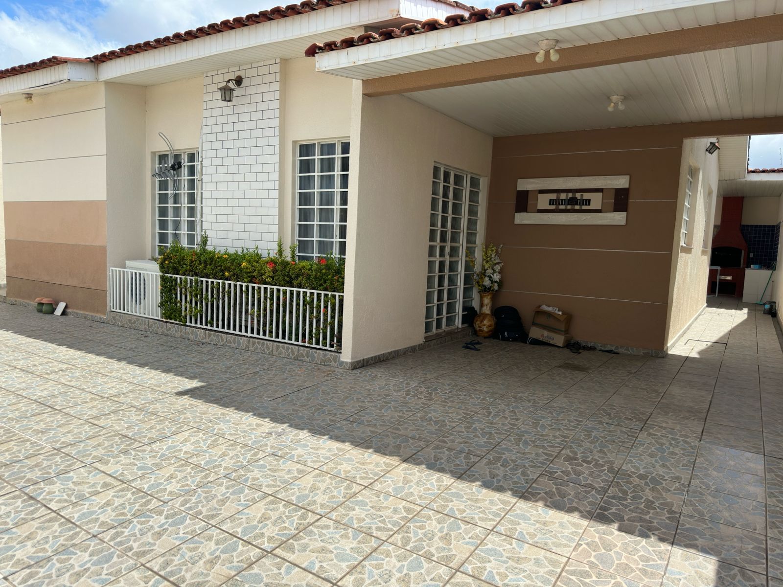 Imagem Casa com 3 Quartos à Venda, 256 m² em Planalto - Manaus