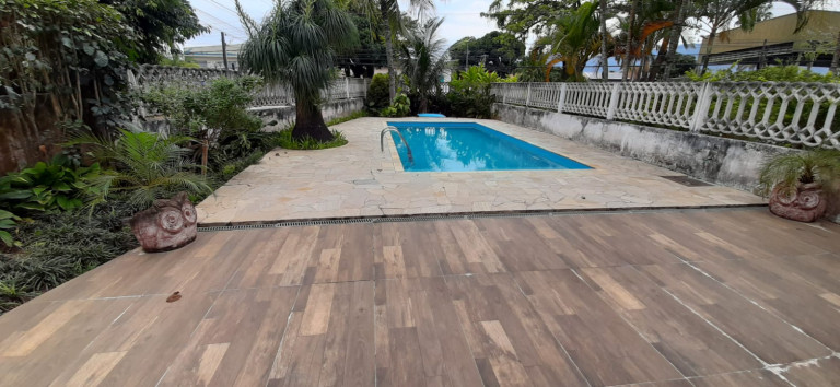 Imagem Casa com 3 Quartos à Venda, 239 m² em São Francisco da Praia - São Sebastião Imagem Casa com 3 Quartos à Venda, 239 m² em São Francisco da Praia - São Sebastião