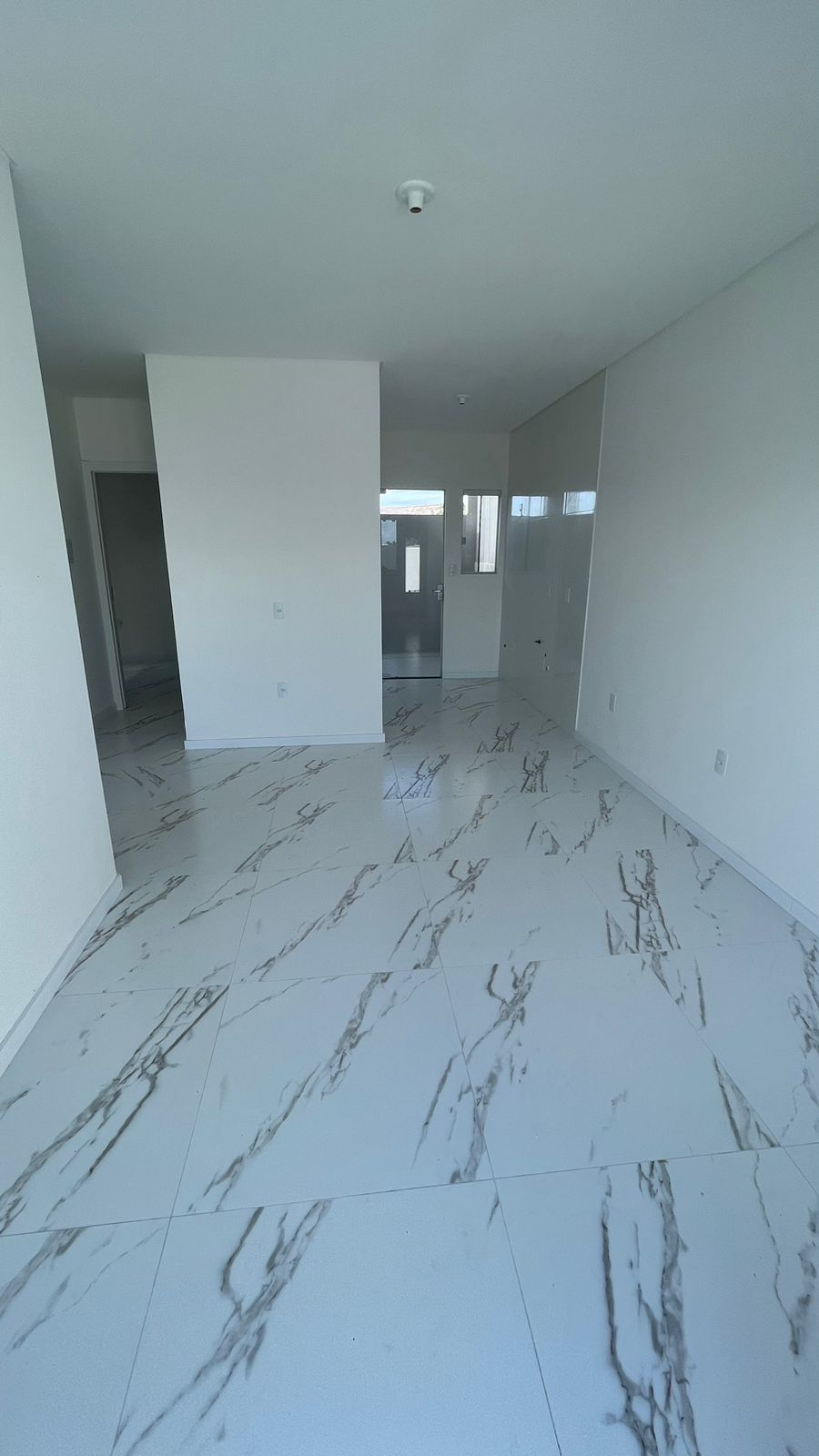 Imagem Casa com 2 Quartos à Venda, 55 m²em Centro - Navegantes