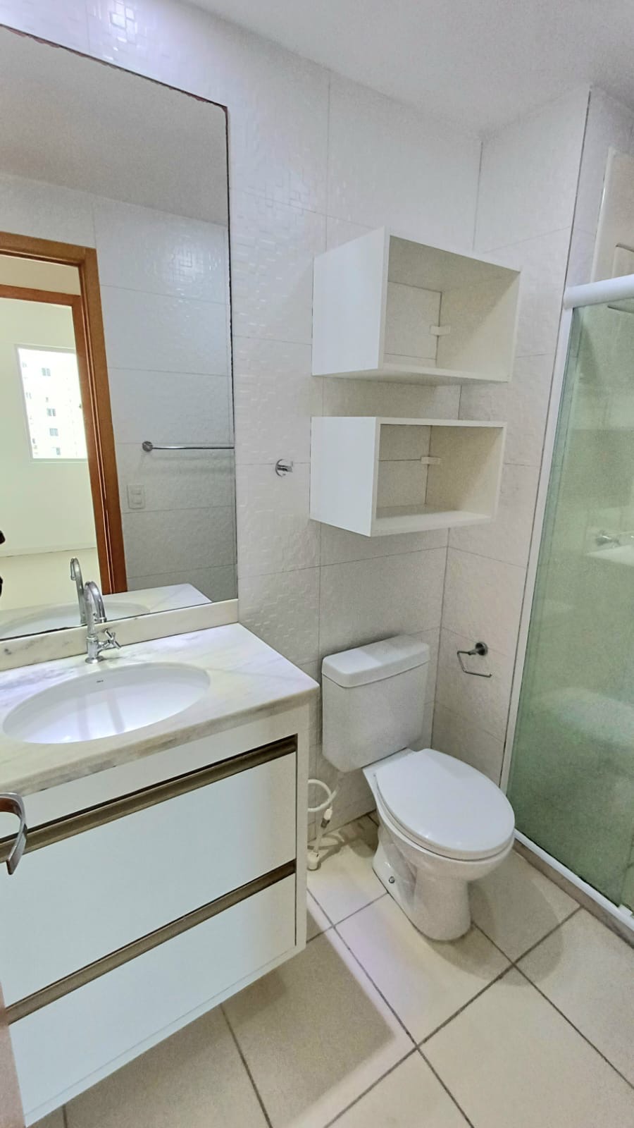 Imagem Apartamento com 2 Quartos à Venda, 52 m²em Centro  - Lauro de Freitas 