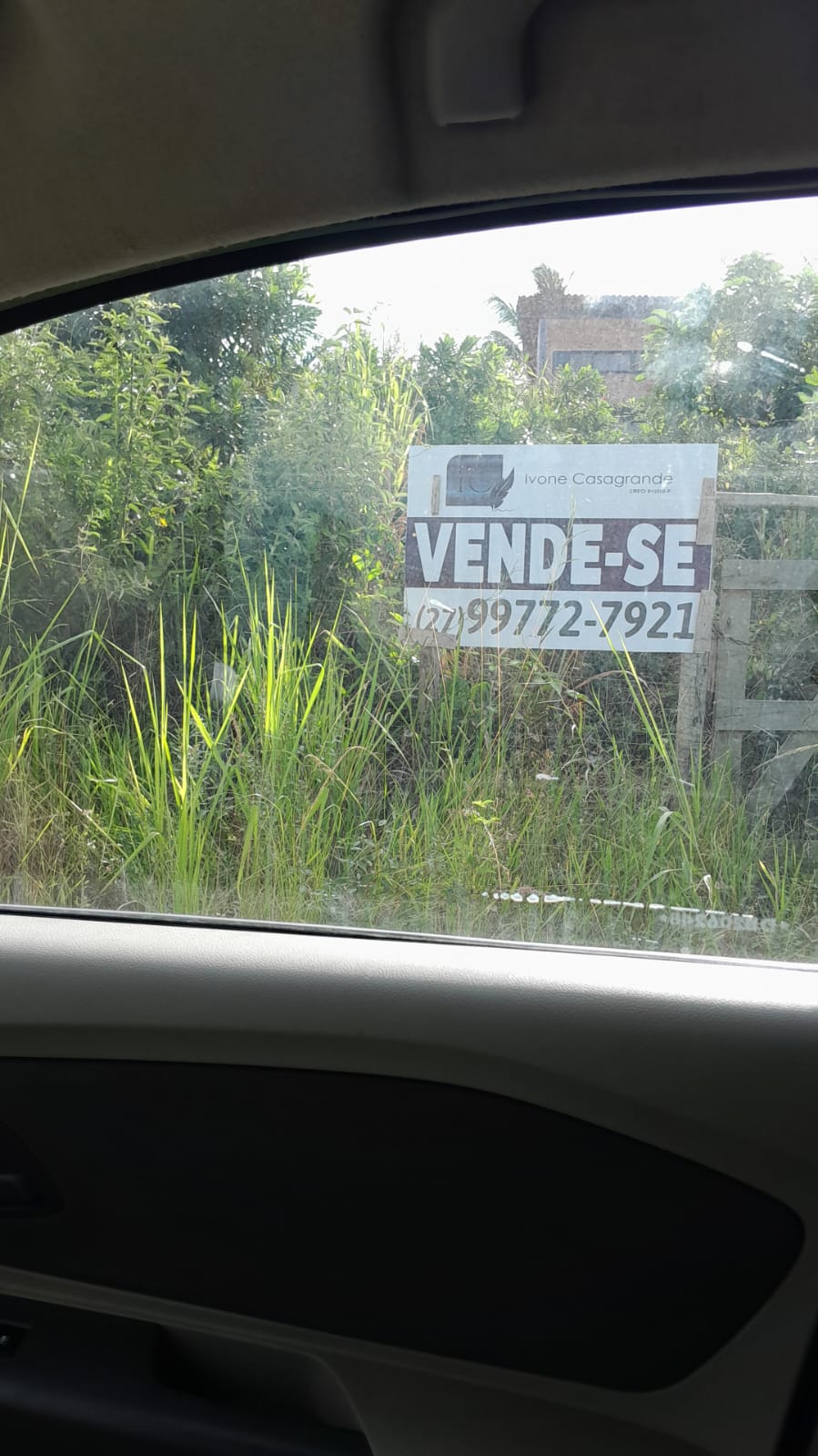 Imagem Terreno à Venda, 300 m² em Meaípe - Guarapari Imagem Terreno à Venda, 300 m² em Meaípe - Guarapari