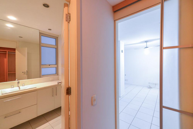 Imagem Apartamento com 3 Quartos à Venda, em Glória - Rio de Janeiro Imagem Apartamento com 3 Quartos à Venda, em Glória - Rio de Janeiro