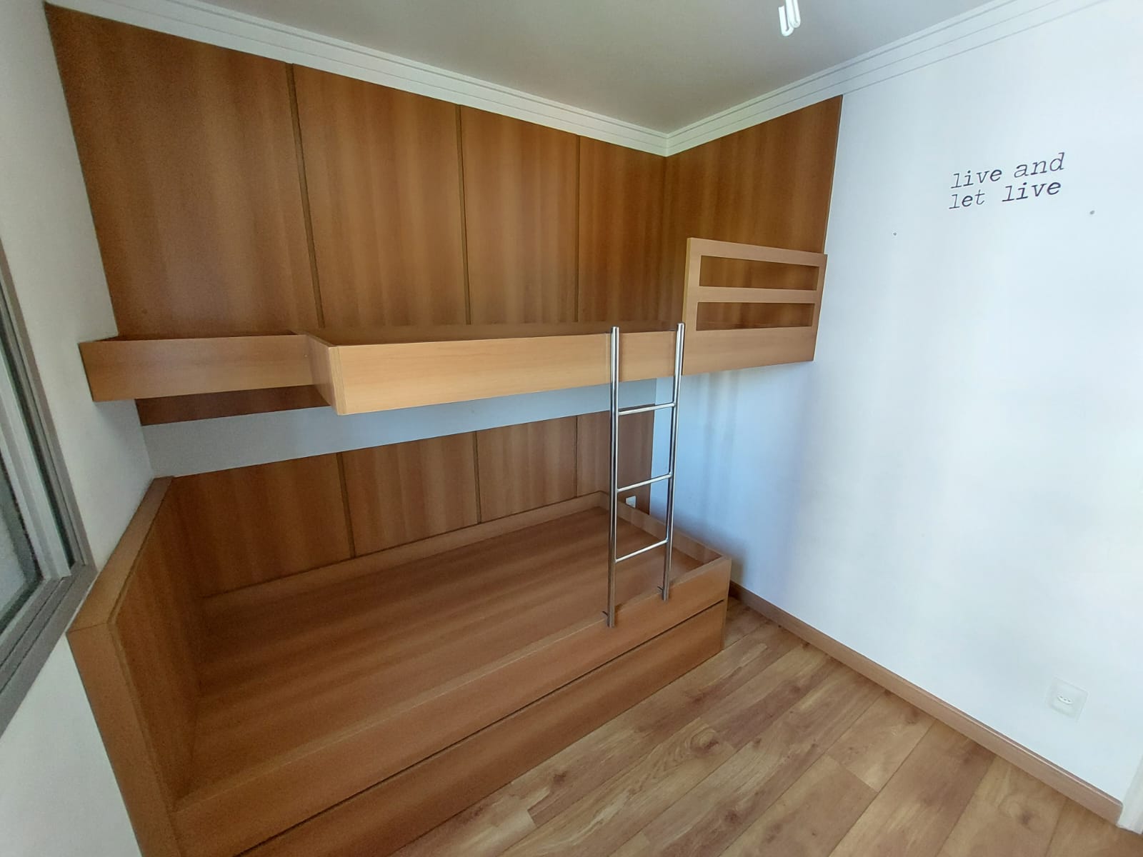 Imagem Apartamento com 3 Quartos à Venda, 71 m² em Jardim Ester - São Paulo