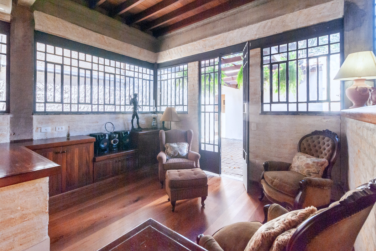 Imagem Casa com 3 Quartos à Venda, 230 m² em Jardim Paulistano - São Paulo Imagem Casa com 3 Quartos à Venda, 230 m² em Jardim Paulistano - São Paulo