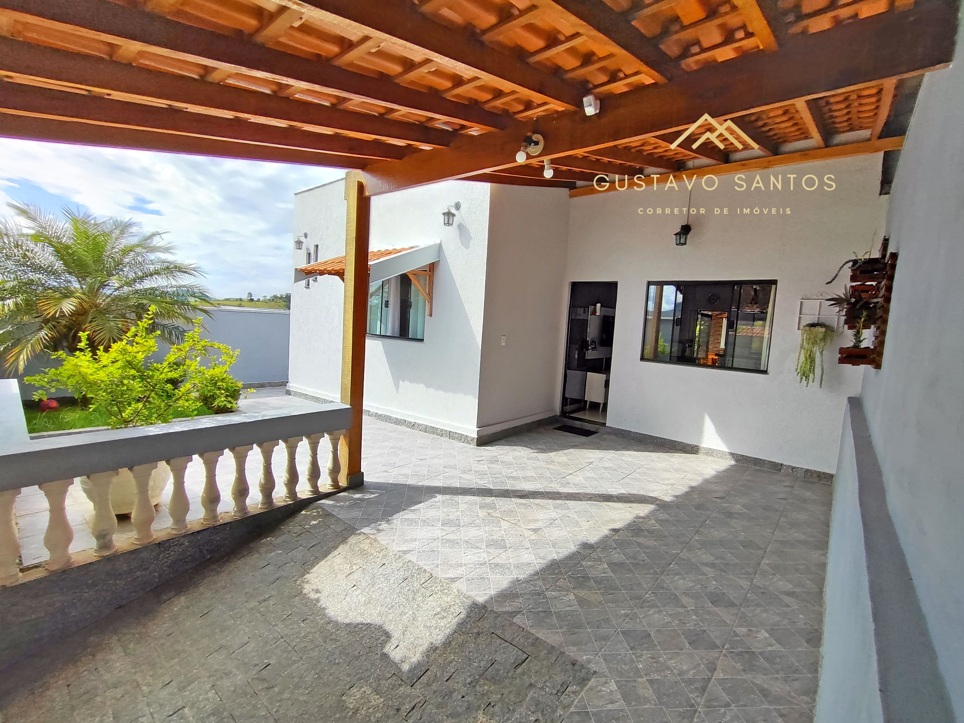 Casa com 2 Quartos à Venda, 136 m²em Rebourgeon - Itajubá