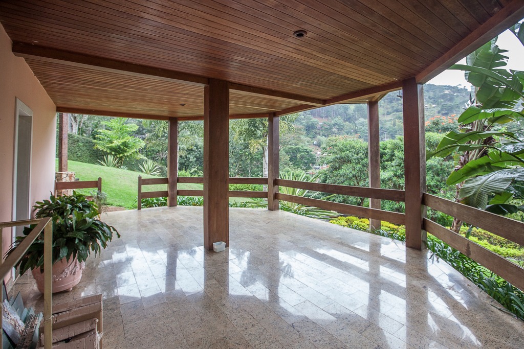 Imagem Casa de Condomínio com 9 Quartos à Venda, 520 m² em Itaipava - Petrópolis