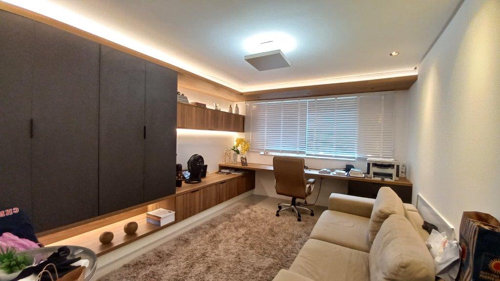 Imagem Casa de Condomínio com 4 Quartos à Venda, 300 m²em De Lourdes - Fortaleza Imagem Casa de Condomínio com 4 Quartos à Venda, 300 m²em De Lourdes - Fortaleza