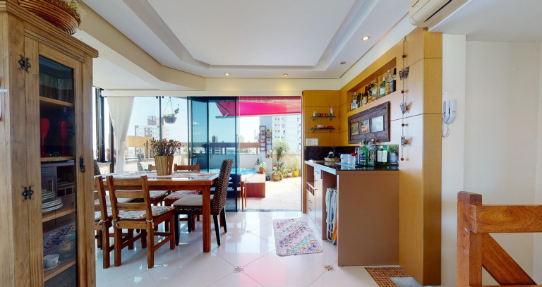 Imagem Apartamento com 2 Quartos à Venda, 150 m² em Petrópolis - Porto Alegre