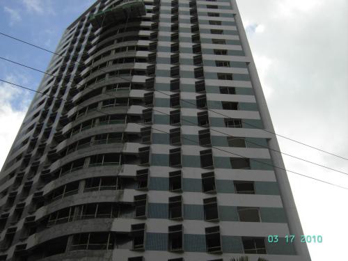 Imagem Apartamento com 4 Quartos à Venda, 124 m²em Boa Viagem - Recife