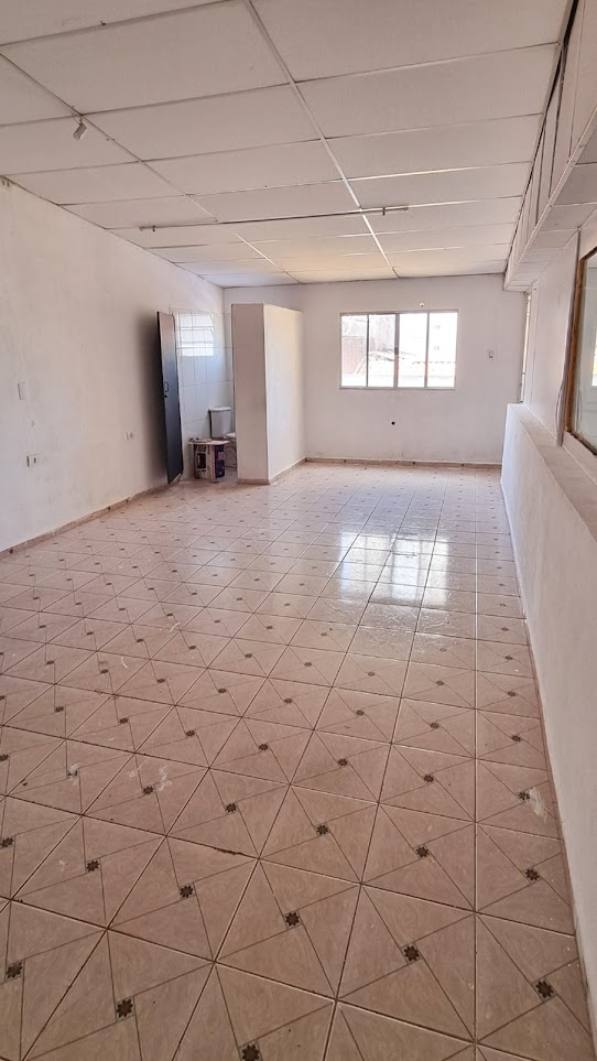 Imagem Galpão à Venda, 224 m² em Jardim Ana Rosa - Taubaté Imagem Galpão à Venda, 224 m² em Jardim Ana Rosa - Taubaté