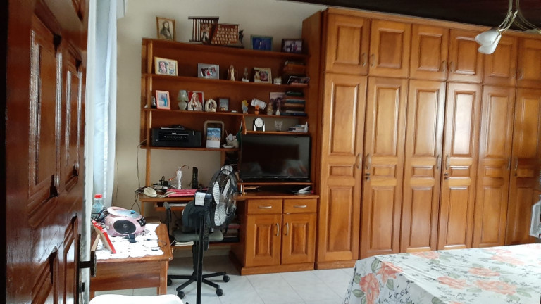 Imagem Casa com 3 Quartos à Venda, 215 m² em Marambaia - Belém