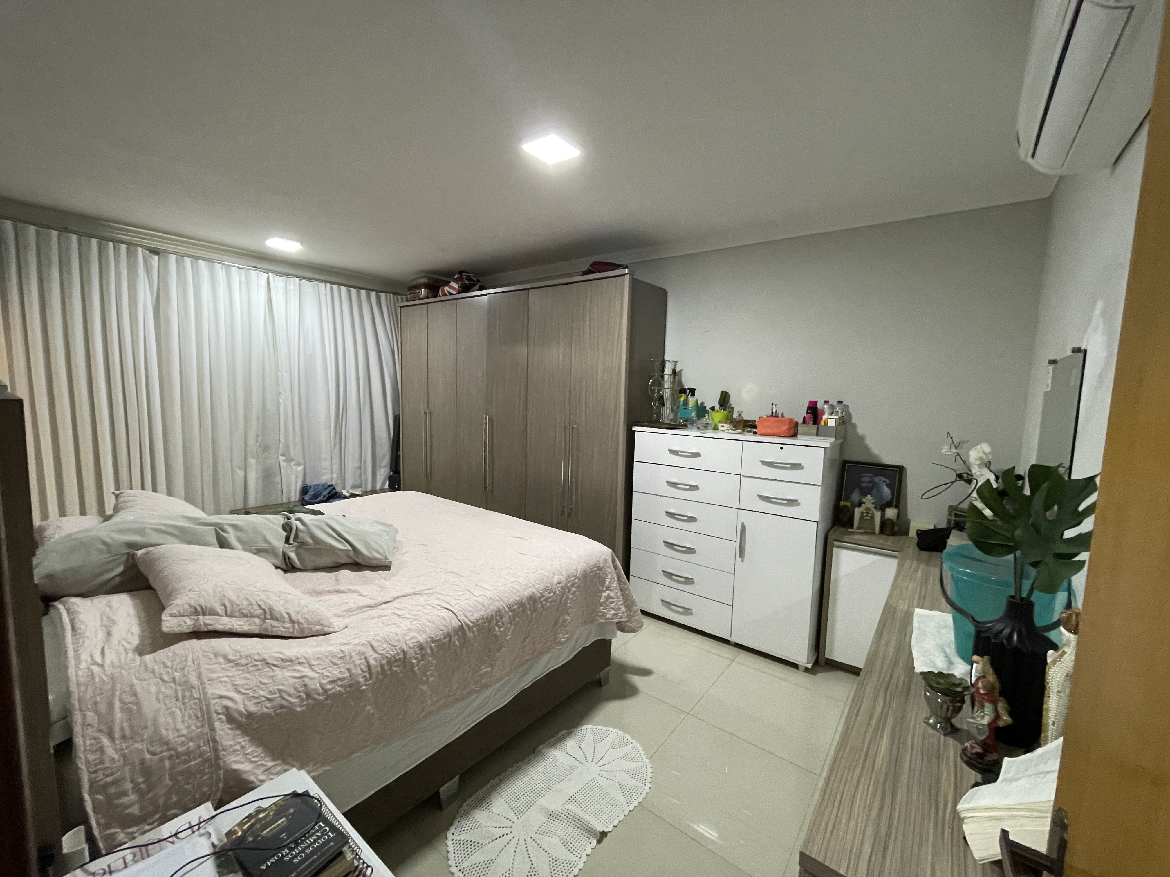 Imagem Casa com 2 Quartos à Venda, 144 m²em Jardim Catedral - Maringá Imagem Casa com 2 Quartos à Venda, 144 m²em Jardim Catedral - Maringá