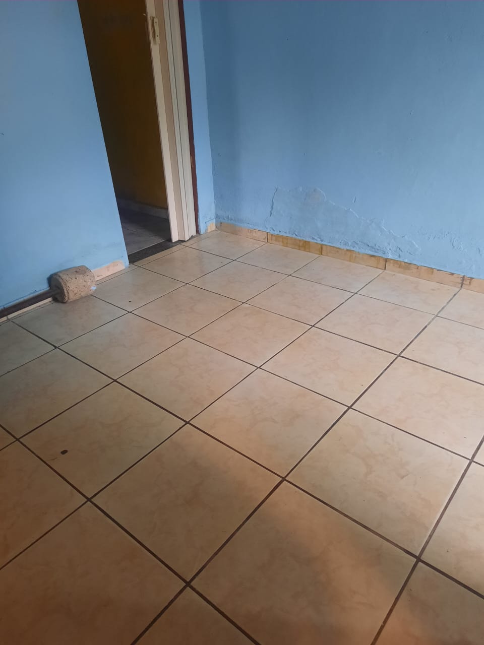 Imagem Casa com 1 Quarto para Alugar, 55 m²em Centro - Maricá Imagem Casa com 1 Quarto para Alugar, 55 m²em Centro - Maricá