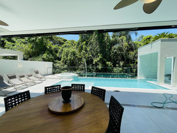 Casa com 6 Quartos à Venda, 431 m² em Riviera - Bertioga