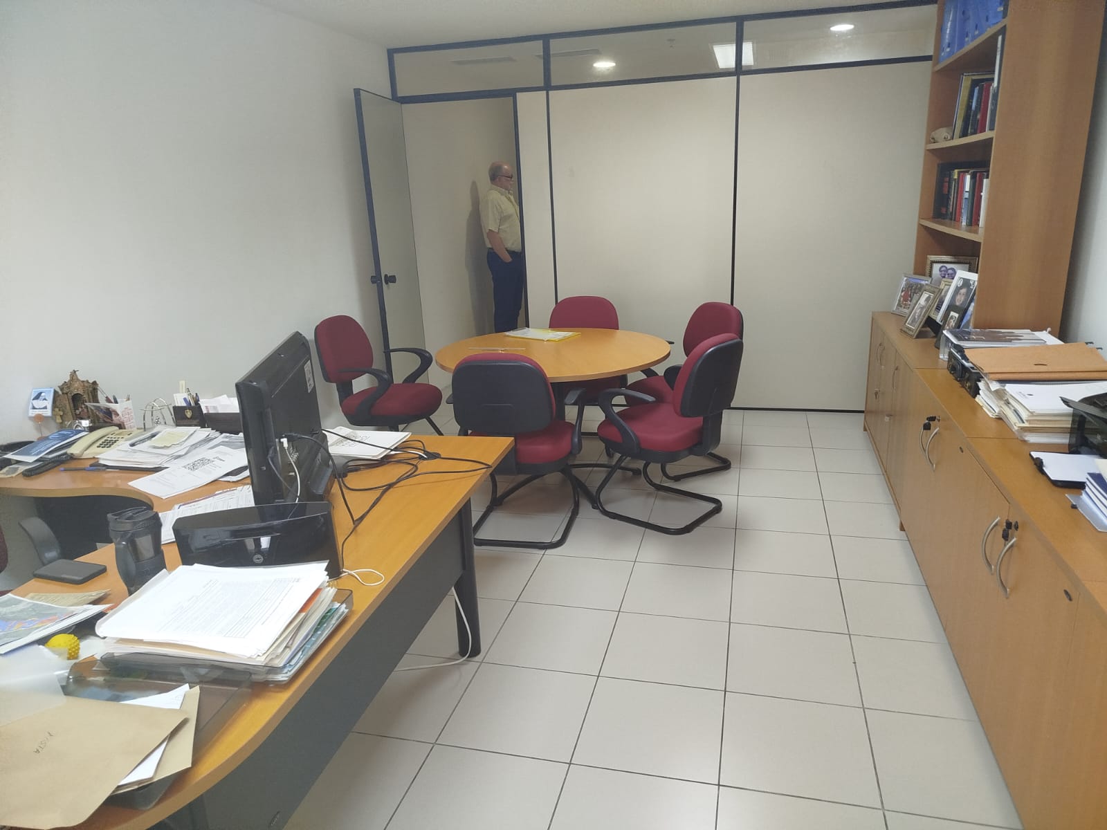 Imagem Sala Comercial para Alugar, 33 m²em Caminho das Árvores - Salvador Imagem Sala Comercial para Alugar, 33 m²em Caminho das Árvores - Salvador