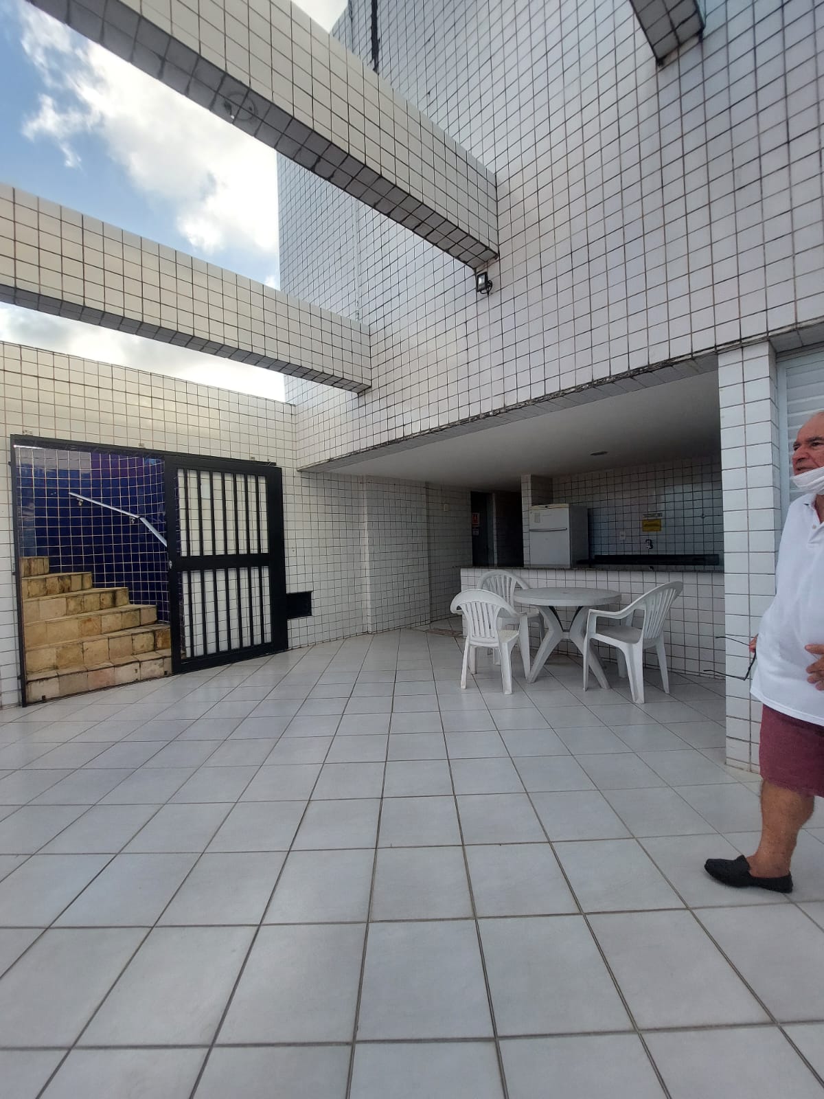 Imagem Apartamento com 3 Quartos à Venda, 77 m²em Imbiribeira - Recife