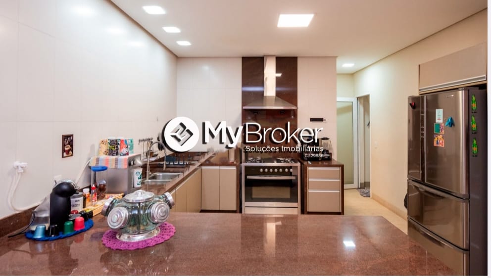 Imagem Casa com 4 Quartos à Venda, 350 m²em Alphaville Flamboyant Residencial Araguaia - Goiânia Imagem Casa com 4 Quartos à Venda, 350 m²em Alphaville Flamboyant Residencial Araguaia - Goiânia