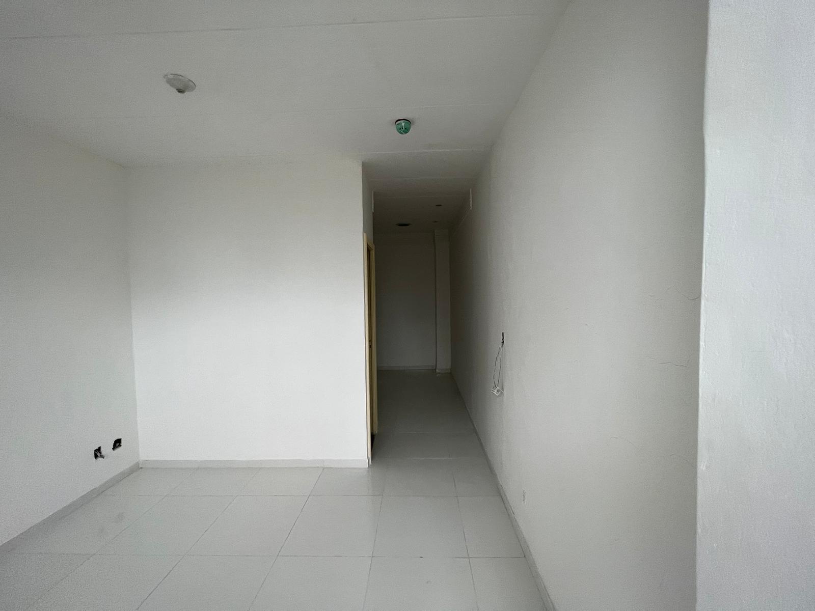 Imagem Sala Comercial à Venda, 30 m²em Itaigara - Salvador