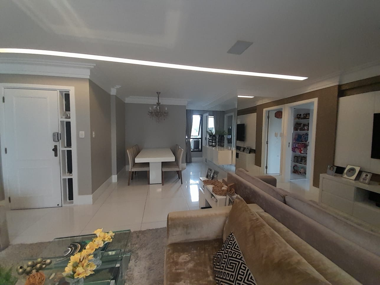 Imagem Apartamento com 3 Quartos à Venda, 126 m² em Pituba - Salvador Imagem Apartamento com 3 Quartos à Venda, 126 m² em Pituba - Salvador