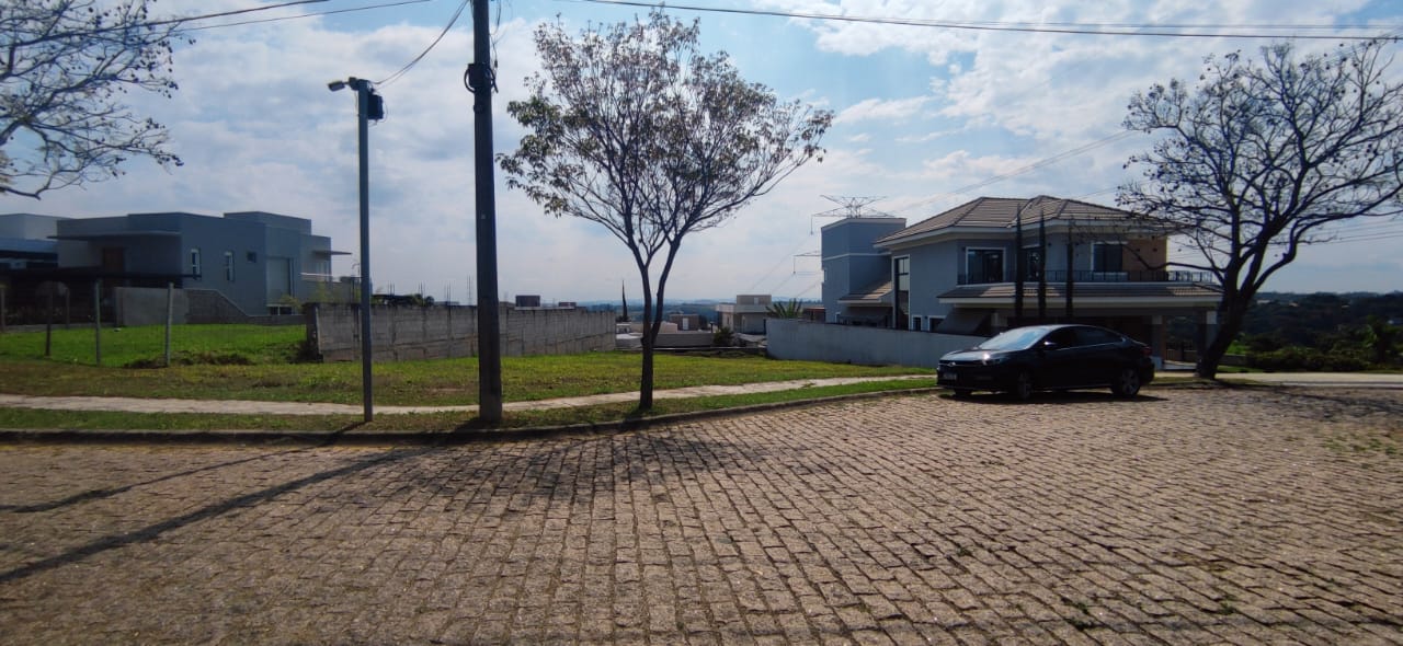 Terreno em Condomínio à Venda, 930 m²em Medeiros - Jundiaí